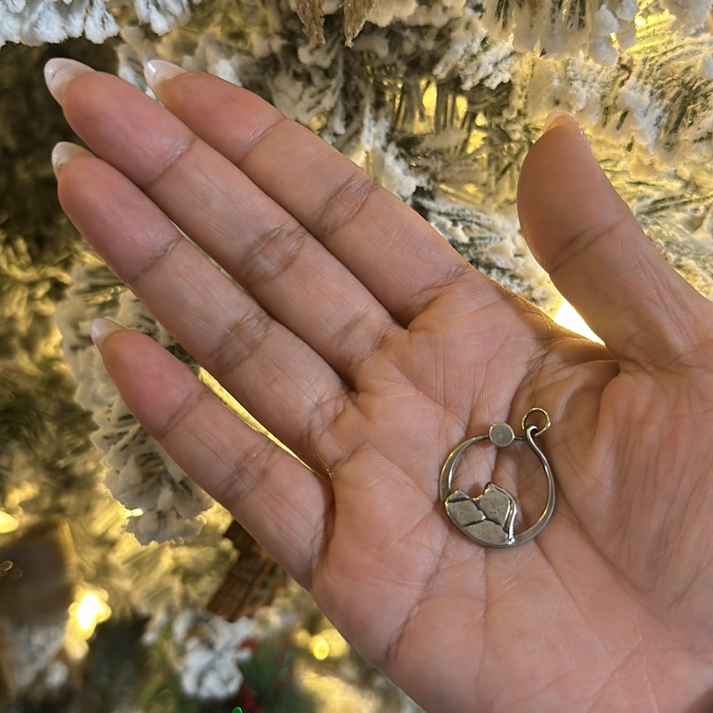 Sterling Silver Yosemite Pendant - Picture 4 of 5